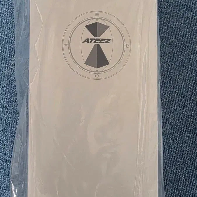 [BUNJANG] ATEEZ Official Light Stick Ver. 3 (Sealed) / 미개봉 )  에이티즈  응원봉 ver 3  새상품