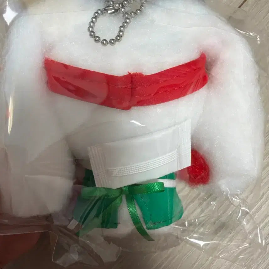 [BUNJANG] IVE MiniBea Cherry Busan Edition Plush Keychain / 아이브 미니브 체리 부산 에디션 플러시  키링