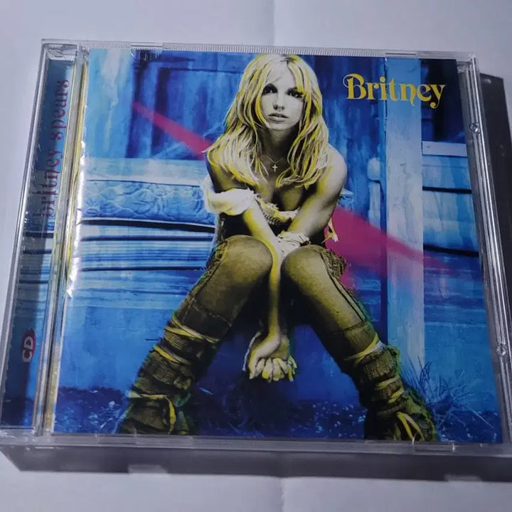 [BUNJANG] Britney Spears Britney (3rd Album) CD / 브리트니 스피어스(Britney Spears) 3집 Britney [팝송, CD, 앨범, 음반]
