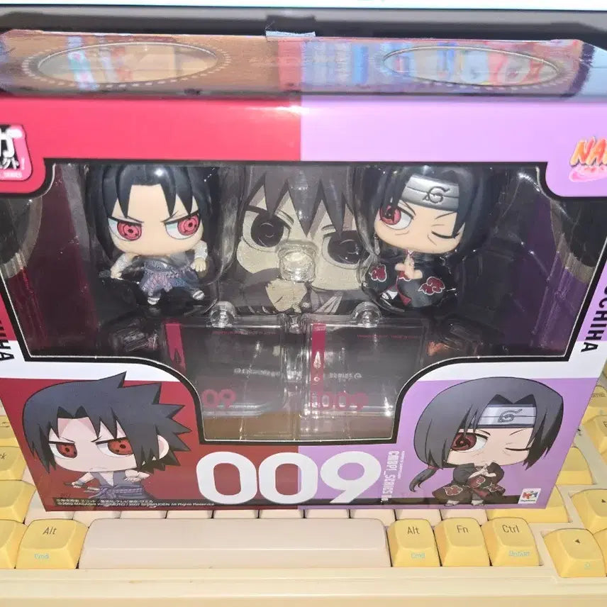 [BUNJANG] Naruto Itachi &amp; Sasuke Chimimega Figure / 나루토 이타치 사스케 치미메가 피규어