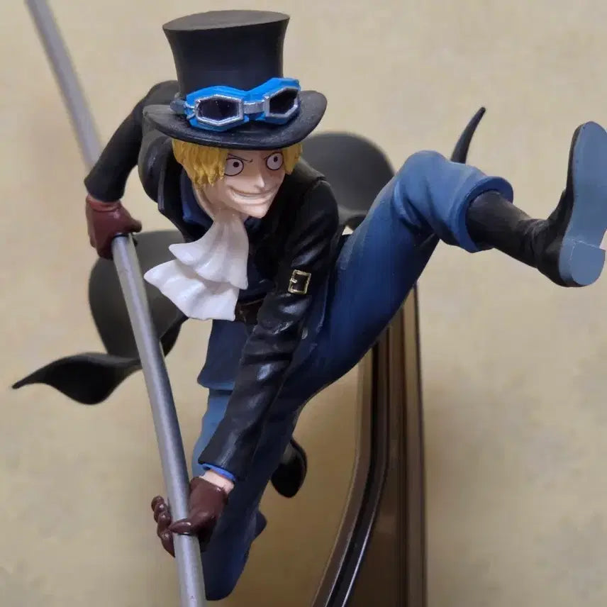 [BUNJANG] Banpresto One Piece Sabo BWFC Figure / 반프레스토 원피스 BWFC 사보 피규어