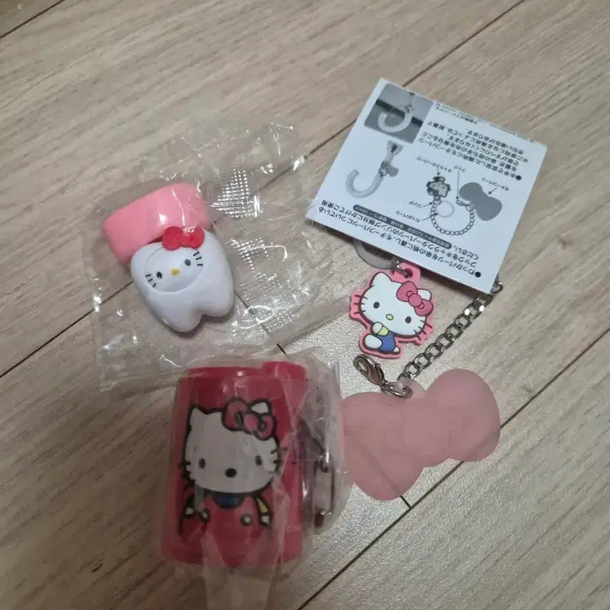 [BUNJANG] Hello Kitty Gachapon Set / 키티 가챠 세트