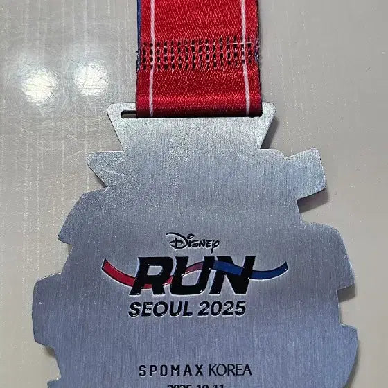 [BUNJANG] Disney Run 10km Completion Medal / 디즈니런 메달