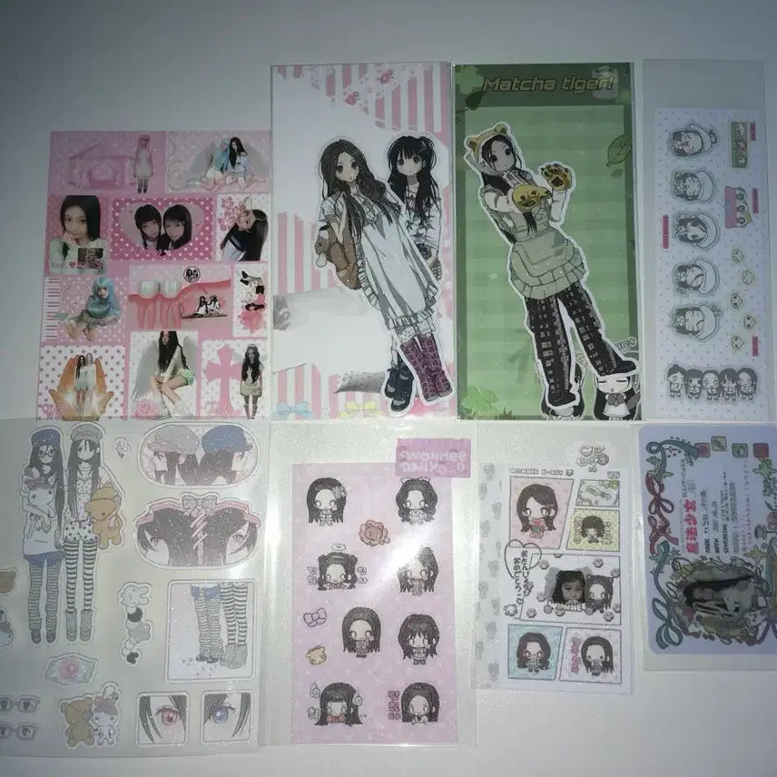 [BUNJANG] ILLIT Sticker Bundle Set / 2장) 아일릿 스티커 아일릿 비공굿 sik님 이구님
