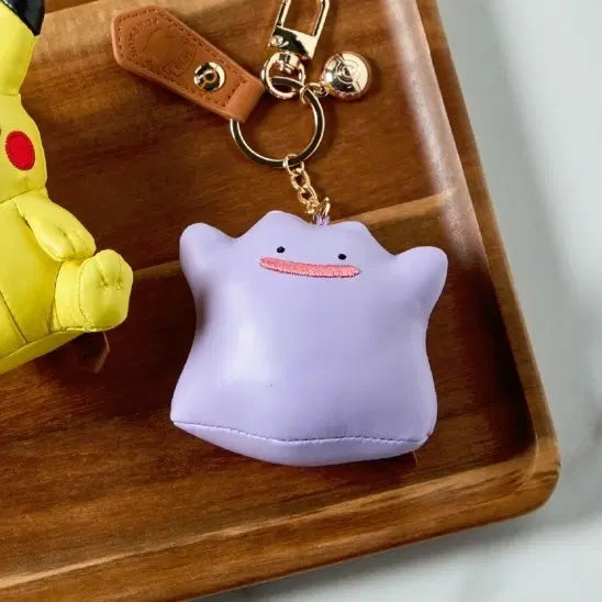 [BUNJANG] Gopung Store Leather Mascot Ditto Keychain / 고풍상점 레더 마스코트 메타몽