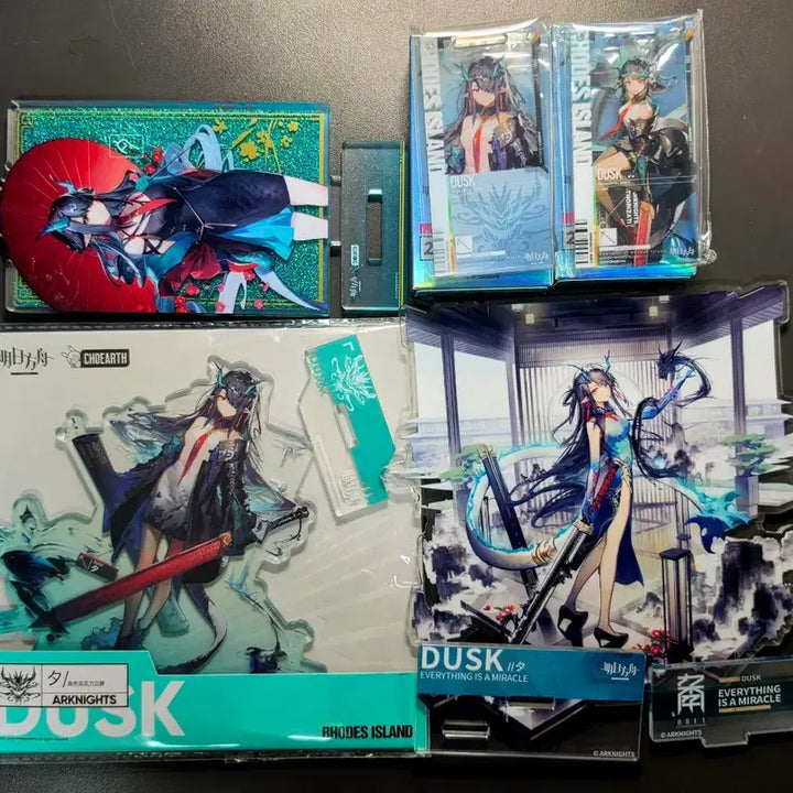 [BUNJANG] Arknights Transit Pass &amp; Acrylic Stand Set / 명일방주 시 통행증, 아크릴스탠드 세트