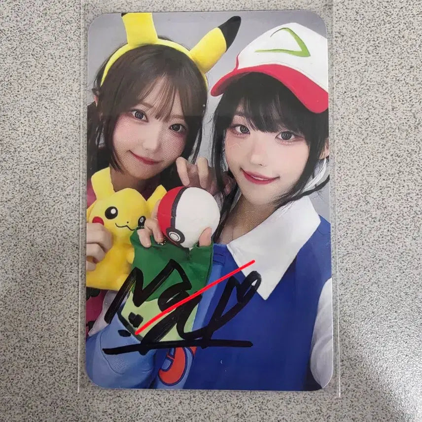 [SOLD OUT] [BUNJANG] QWER Algorithm Blossom Fansign Magenta Autographed Photocard / QWER 알고리즘 블라썸 팬싸 마젠타 사인포카