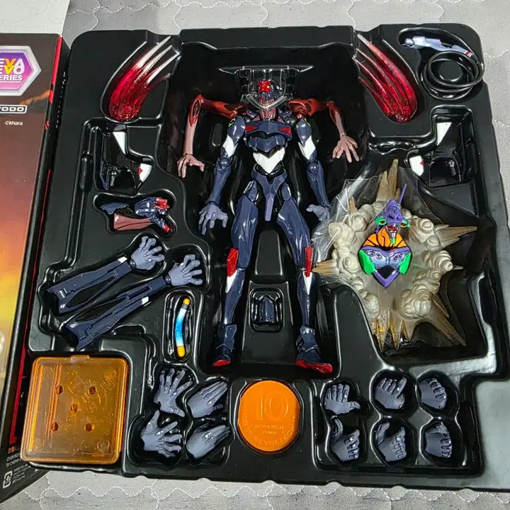 [BUNJANG] Revoltech Evangelion Unit 02 &amp; Unit 03 Bundle / 리볼텍 에반게리온 2호기, 3호기 일괄 팝니다