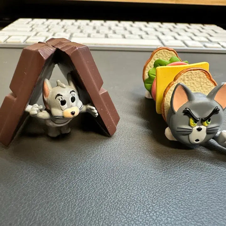 [BUNJANG] Tom and Jerry Gacha Figures Set / 톰과 제리 가챠 2개