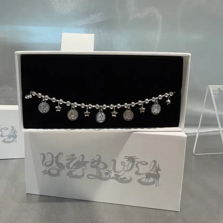 [BUNJANG] BTS Dalmajung Bracelet (Sealed) / 방탄 BTS  달마중 Bracelet 팔찌(미개봉)