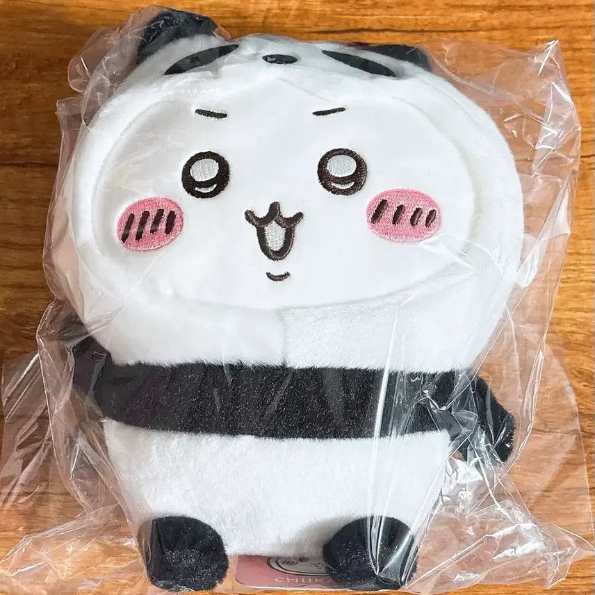 [BUNJANG] Chiikawa Panda Medium Plush Doll / 치이카와 먼작귀 판다 팬더 중형 누이구루미 인형