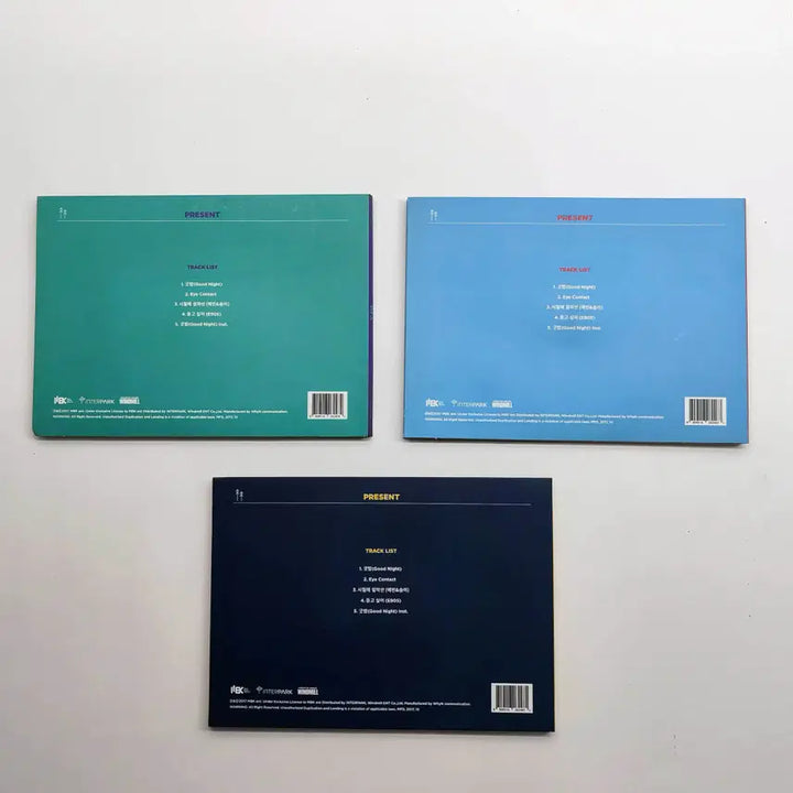 [BUNJANG] DIA Autographed Mini 3rd Repackage Album "PRESENT" 3 Version Full Set / [친필사인반] 다이아(DIA) 미니 3집 리패키지 PRESENT 3종 전버전 친필 사인 앨범
