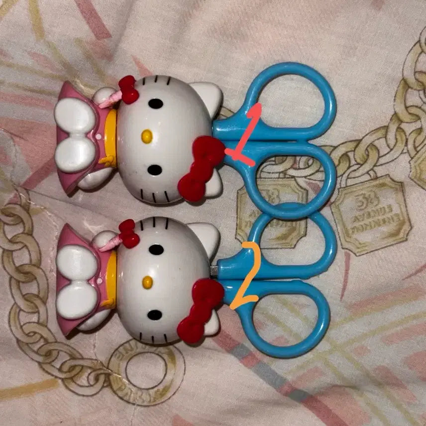 [BUNJANG] Sanrio Classic Hello Kitty Scissors / 헬로키티 고전키티 가위