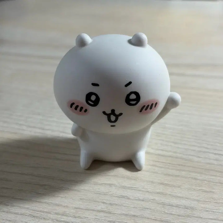 [BUNJANG] Chiikawa Figure / 에이오 치이카와 피규어