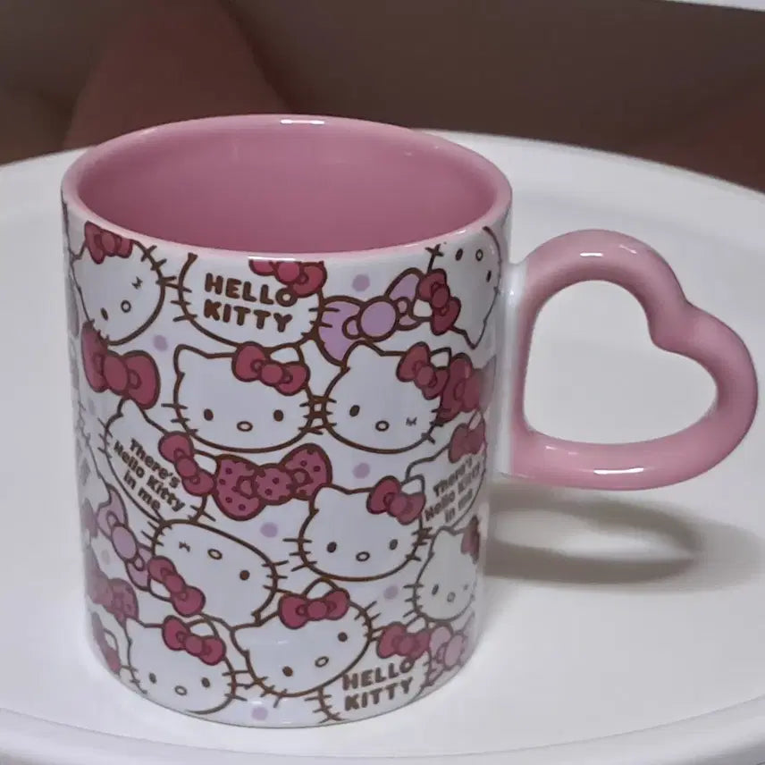 [BUNJANG] Sanrio Hello Kitty 2013 "Lovely" Cup / 키티 2013년 컵 [러블리] [키덜트] [귀여운 캐릭터]