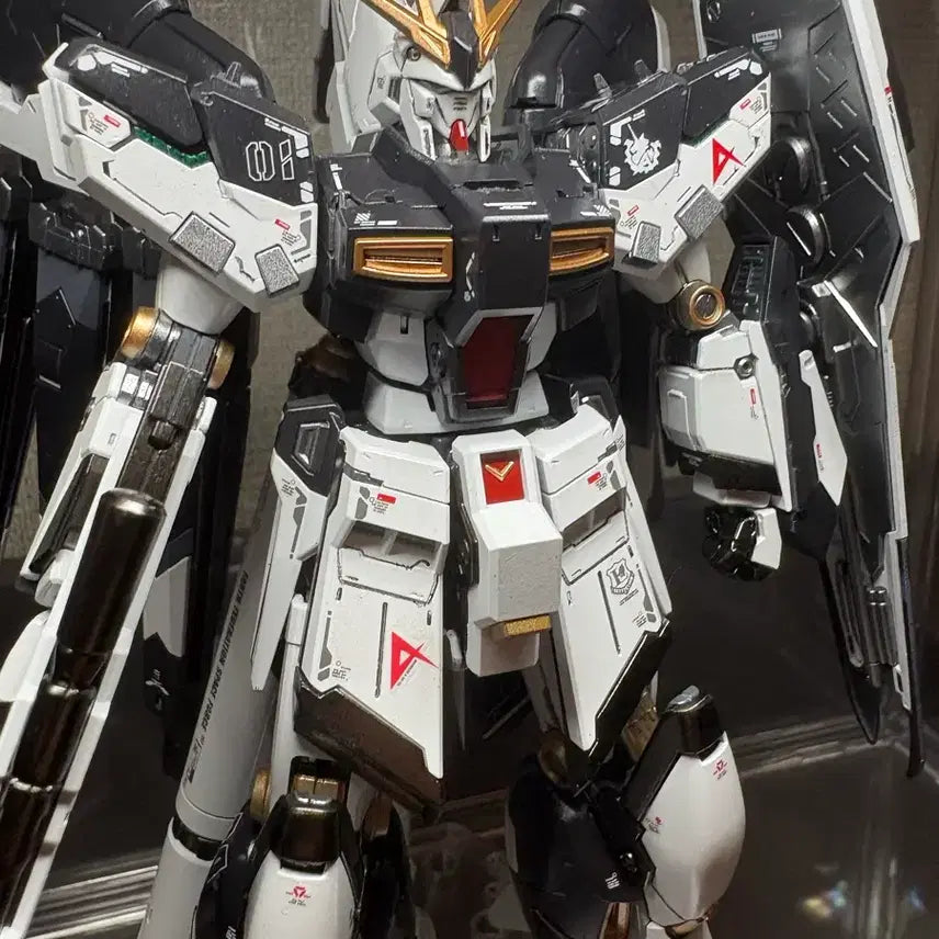 [BUNJANG] RG Hi-Nu Gundam / Rg 하이뉴 건담