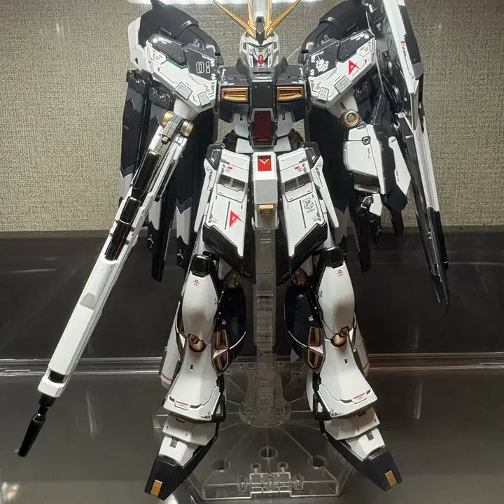 [BUNJANG] RG Hi-Nu Gundam / Rg 하이뉴 건담