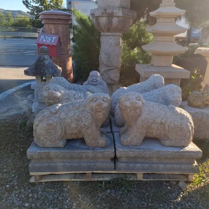 [BUNJANG] Haechi Stone Statues (Pair) / 해태 돌해태
