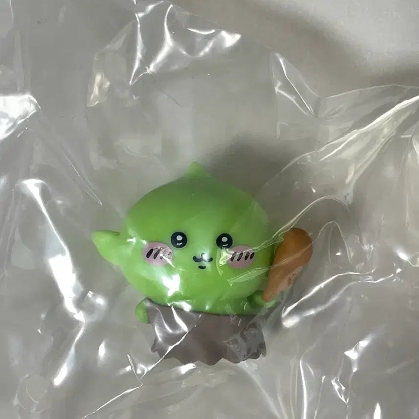 [BUNJANG] Chiikawa Goblin Momonga Prison Figure / 치이카와 고블린 모몽가 감옥 프리즌 피규어