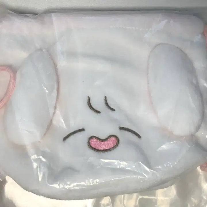 [BUNJANG] Park Bo-young Ppo-u String Pouch (Sealed) / 배우 박보영 뽀유 스트링 파우치 미개봉 새상품