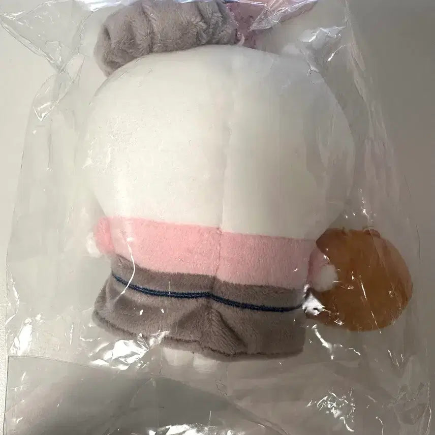 [BUNJANG] Chiikawa Bakery Mascot Clerk Doll Keychain / 치이카와 베이커리 마스코트 점원 인형 키링 미개봉