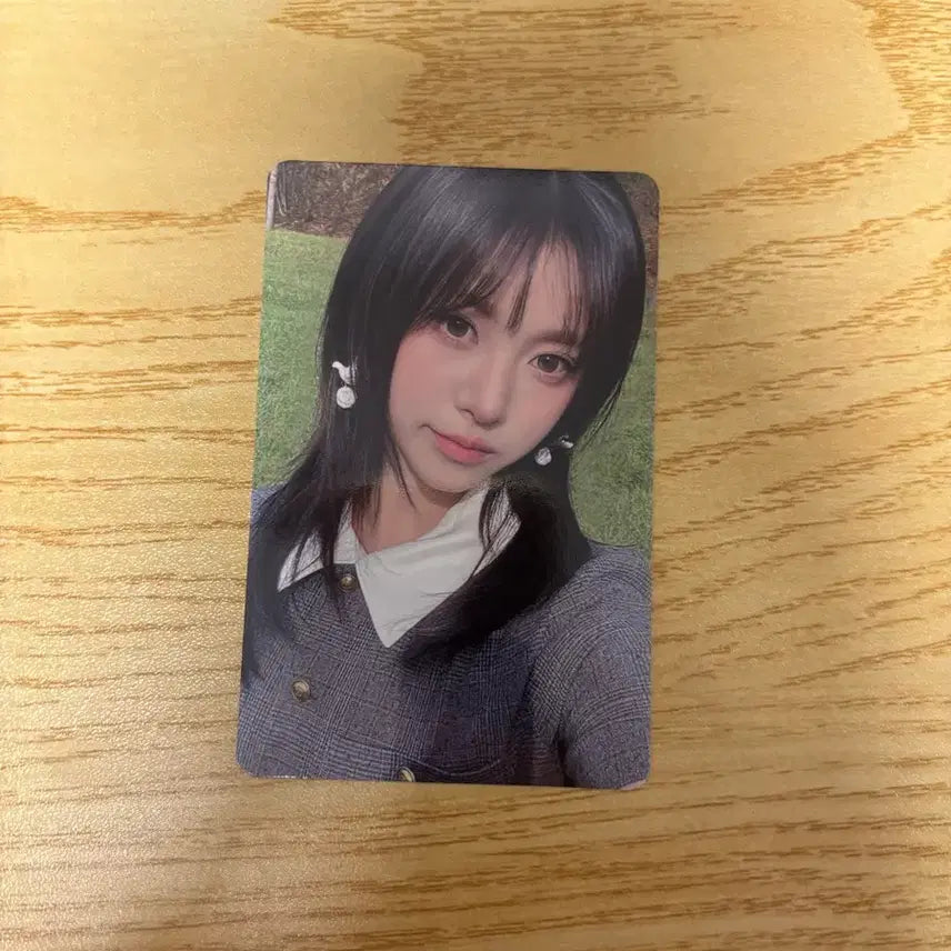 [BUNJANG] RESCENE QR Balm Version Ribe Photocard / RESCENE 리센느 립밤 큐알 밤 버전 리브 포카