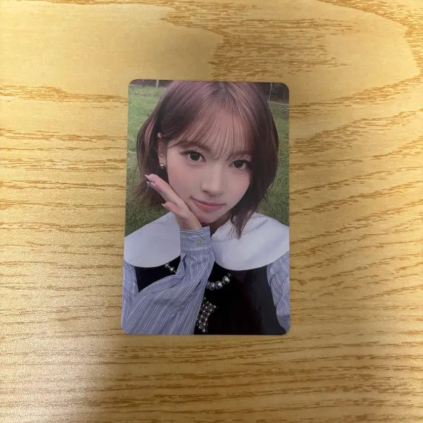 [BUNJANG] RESCENE May QR Balm Version Photocard / RESCENE 리센느 립밤 큐알 밤 버전 메이 포카