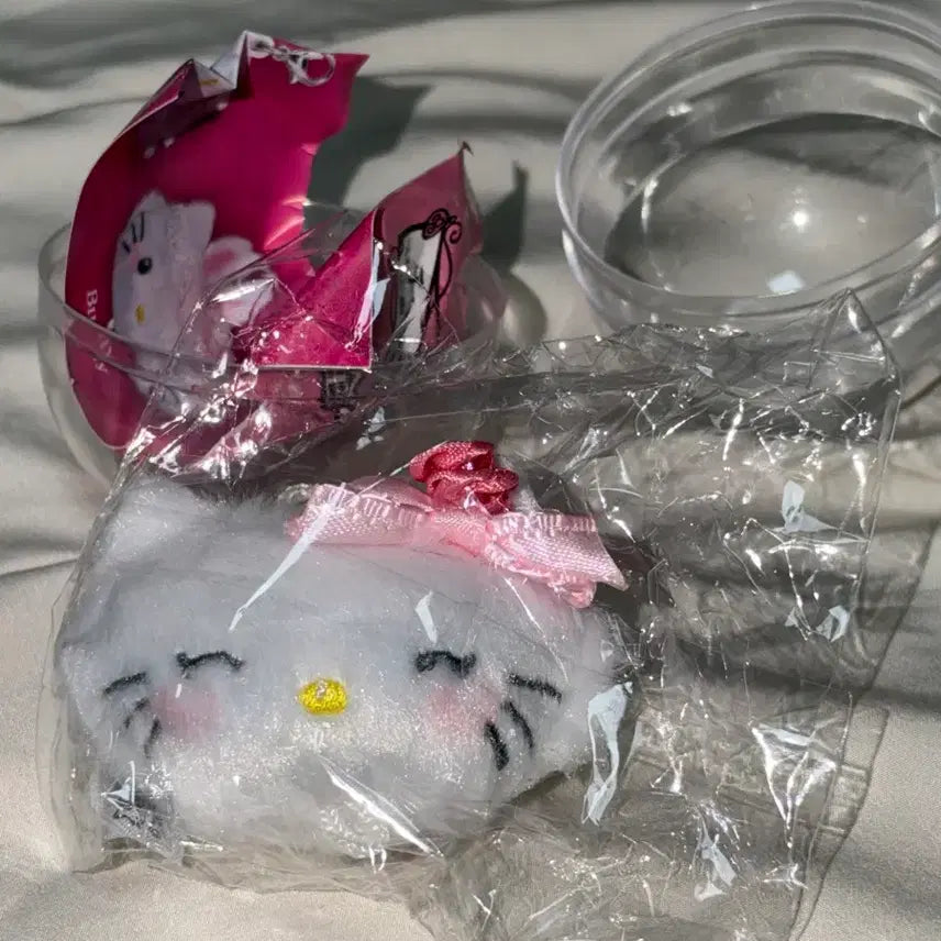 [BUNJANG] Sanrio Chami Kitty Plush Doll Keyring Random Gacha / 챠미키티 누이구루미 인형 키링 랜덤 가챠