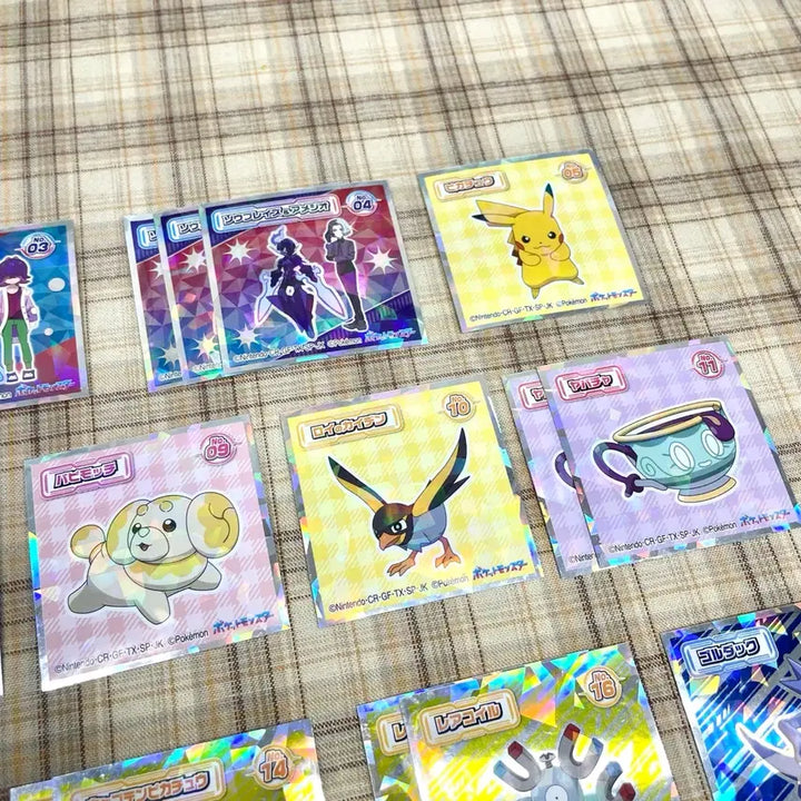 [BUNJANG] Pokemon Japanese Wafer Seals - Featuring Various Pokemon Characters / 포켓몬 일본 웨이퍼씰 - 냐오하, 꾸왁스, 파라블레이즈, 피카츄, 단단지, 찌리비, 팔데아우파, 몸지브림, 캡틴 피카츄, 레어코일, 골덕, 얼음귀신, 질뻐기, 블래키, 검은레쿠쟈