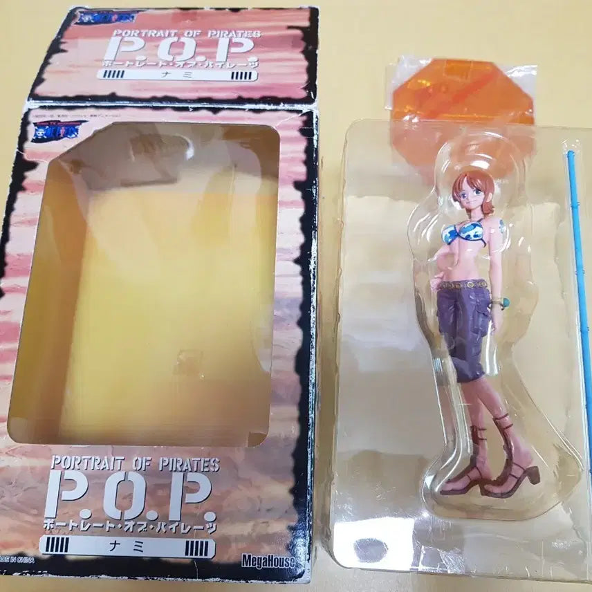 [BUNJANG] MegaHouse POP One Piece Nami Figure First Edition / 메가하우스 pop 원피스 나미 피규어 초판 개봉 하자