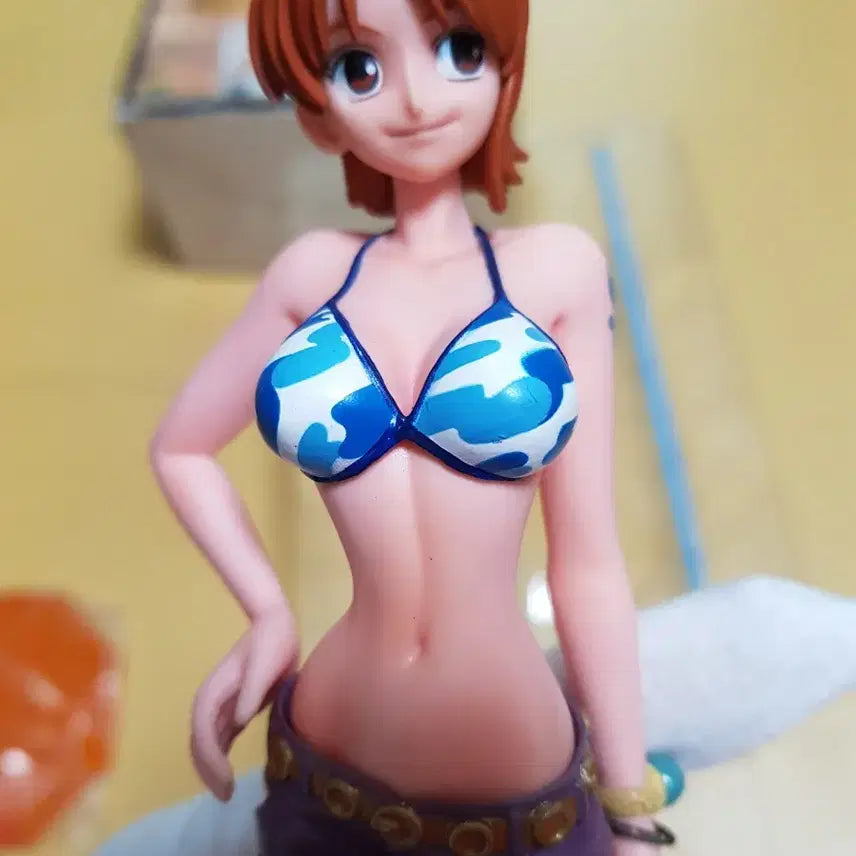 [BUNJANG] MegaHouse POP One Piece Nami Figure First Edition / 메가하우스 pop 원피스 나미 피규어 초판 개봉 하자
