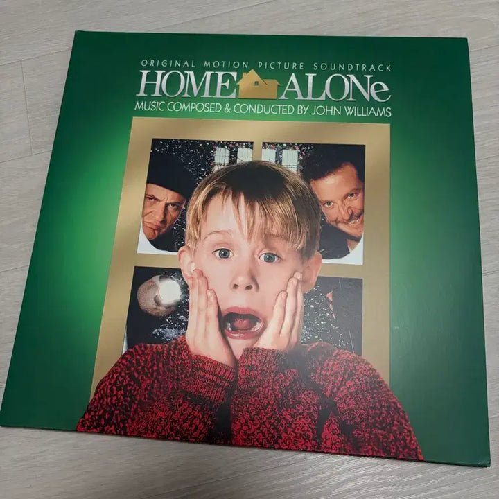 [BUNJANG] Home Alone OST LP Album / 나홀로 집에 OST 앨범