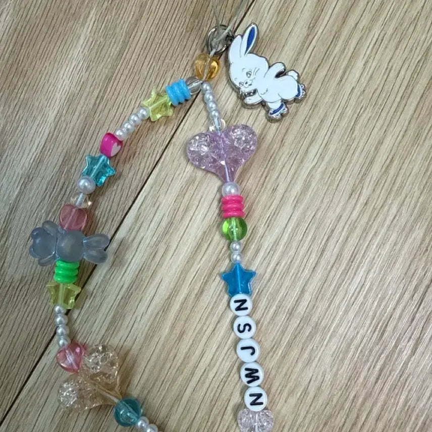 [BUNJANG] NewJeans Rabbit Beaded Strap / 급처 뉴진스 토끼 비즈스트랩