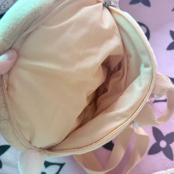 [BUNJANG] Hinakuu Character Backpack / 롯데월드 히나쿠우 백팩