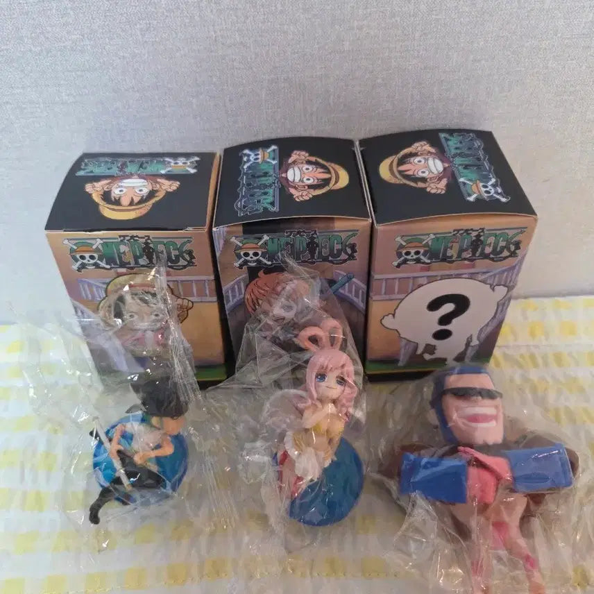 [BUNJANG] One Piece Figure 3 Types Random Box Bundle Set - New Product / [미개봉/일괄]원피스 피규어 3종 랜덤 상자 새상품