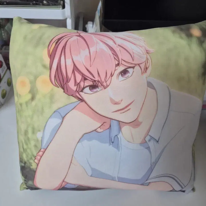 [BUNJANG] PLAVE Bamby Anyplus Squishy Cushion / 플레이브 밤비 애니플러스 말랑이 쿠션