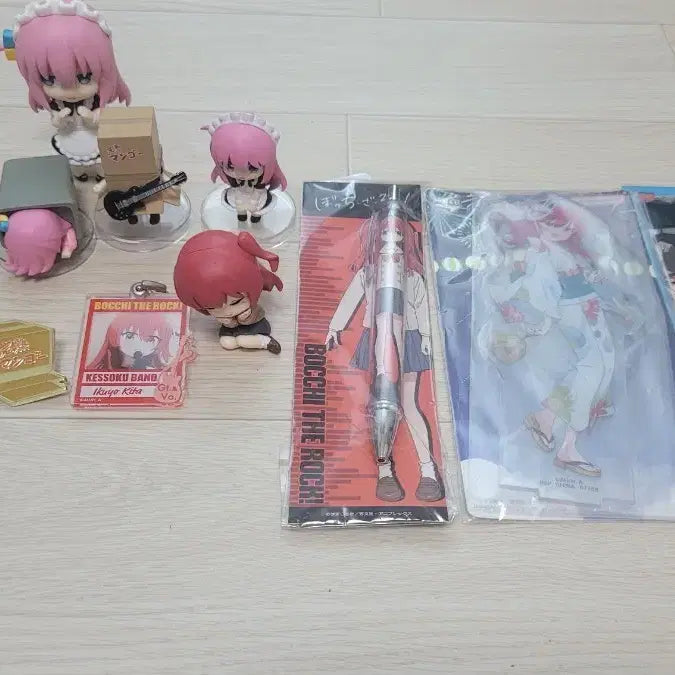 [BUNJANG] Bocchi the Rock! Merchandise Bundle (Bocchi, Kita) / (일괄)(서비스)봇치더락 여러 굿즈(봇치, 키타) 팝니다