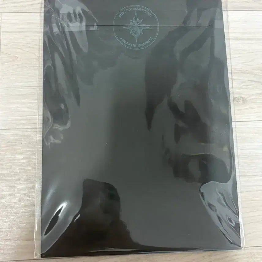 [BUNJANG] ATEEZ 8th Anniversary Pop-Up Admission Kit (Sealed) / 미개봉 에이티즈 8주년팝업 입장 키트 ateez