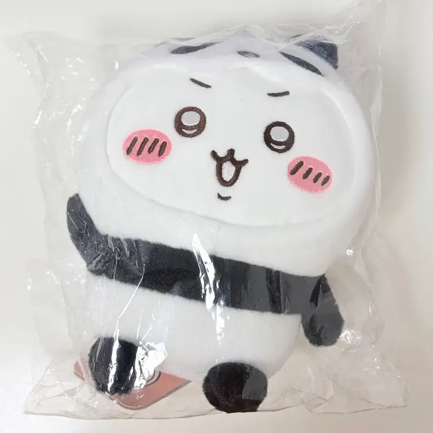 [BUNJANG] Cheeikawa Panda Plush (Sealed) / 먼작귀 판다 치이카와 봉제인형