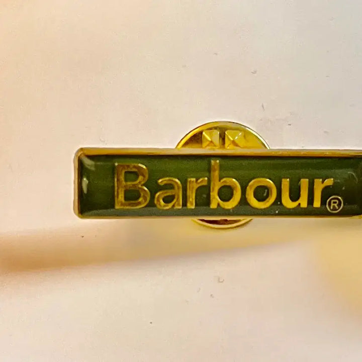 [BUNJANG] Barbour Pin Badge / 바버뱃지