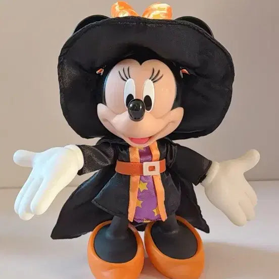 [BUNJANG] Disney Halloween Minnie Mouse Figurine / 디즈니 할로윈 미니마우스 피규어