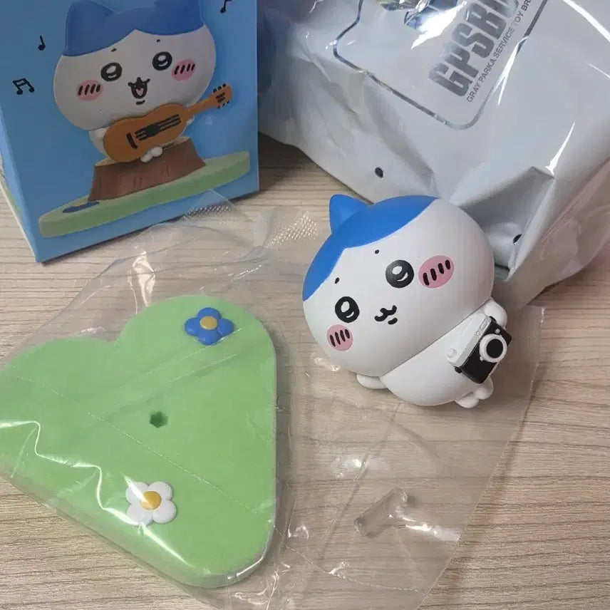 [BUNJANG] Hachiwara Chikawa Horn Hachiwara Camera Figure / 하치와레 투성이 피규어 뿔치와레 카메라