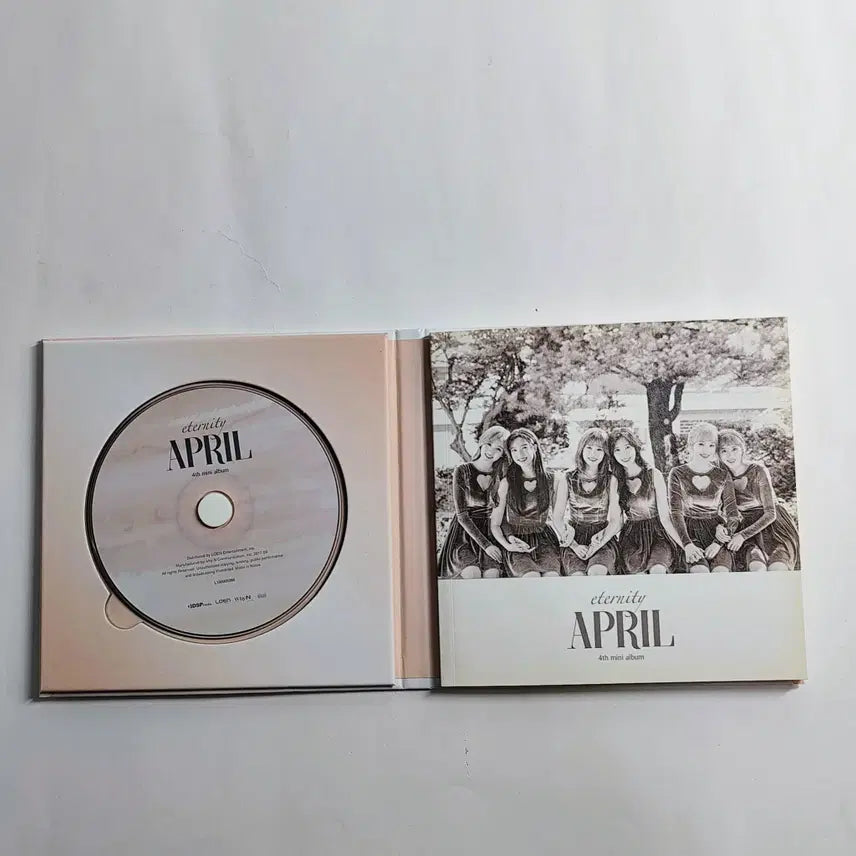 BUNJANG] APRIL 4th Mini Album 'eternity' Signed Album / [친필