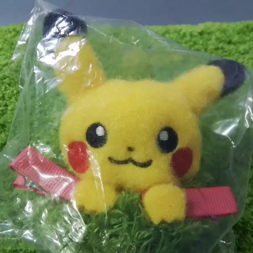 [BUNJANG] Pokemon Pikachu Plush Pin / 포켓몬 피카츄 인형 핀