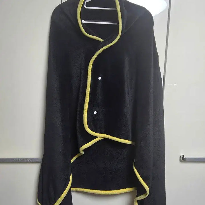 [BUNJANG] T1 Worlds Blanket Cape / T1 월즈 담요 망토 판매합니다