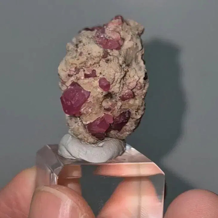 [BUNJANG] Ultra Rare Raspberry Grossular Garnet Rough Gemstone Mineral Cluster / 초희귀! 라즈베리 그로슐라 가넷 원석 광물 클러스터
