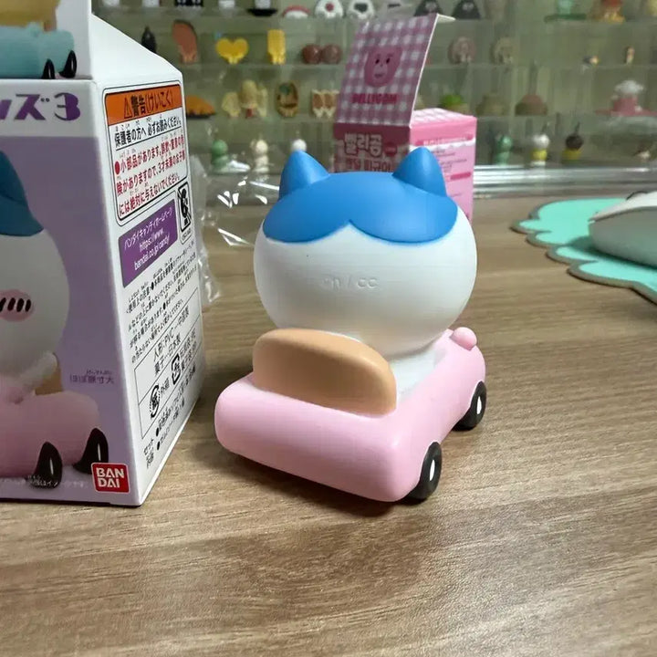 [BUNJANG] Hachiware Car Figure / 하치와레 자동차 피규어