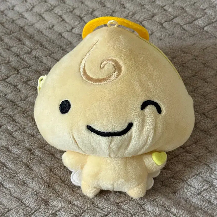 [BUNJANG] Kuriten Plush Pouch with Carabiner / 다마고치 카라비너 누이 파우치 쿠리텐