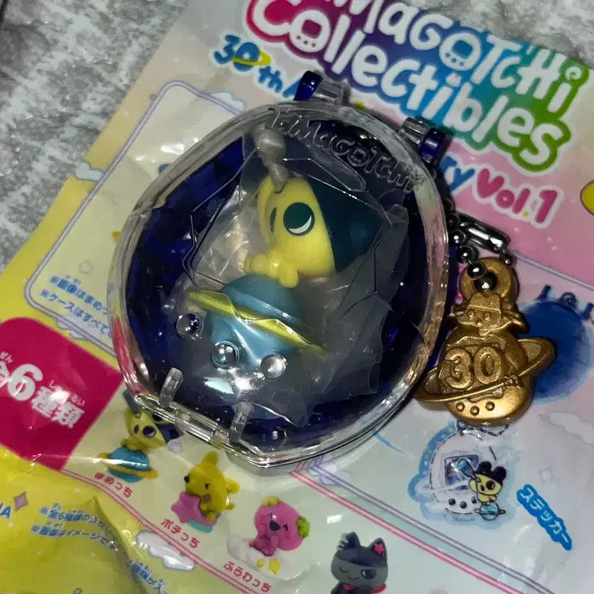 [BUNJANG] Tamagotchi Collectibles 30th Anniversary Mametchi / 다마고치 콜렉터블 30주년 마메치