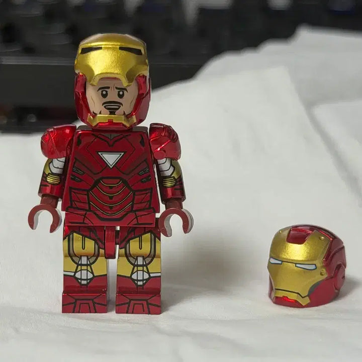 [BUNJANG] Phoenix Custom (PCB) Iron Man Custom LEGO Figures Set / 네고가능)레고 커스텀 피닉스커스텀(Phoenix custom,PCB) 아이언맨 판매